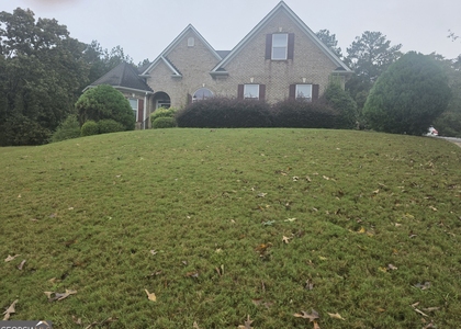 332 Thistlewood Run - Photo 1