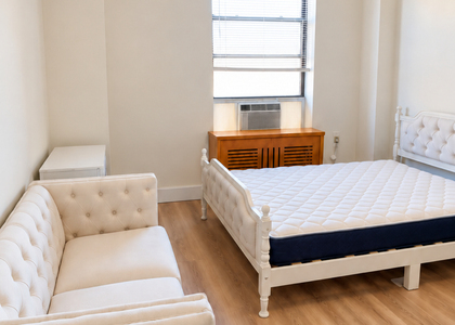 250 West 100th Street - Photo 1