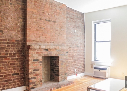 East 84 Street - Photo 1