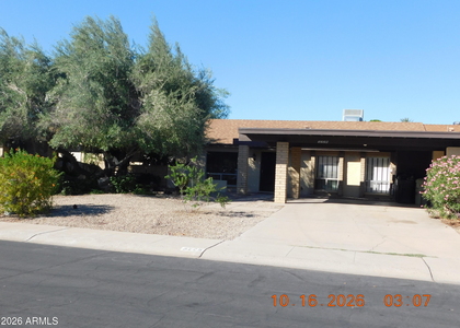 5228 W Vogel Avenue - Photo 1