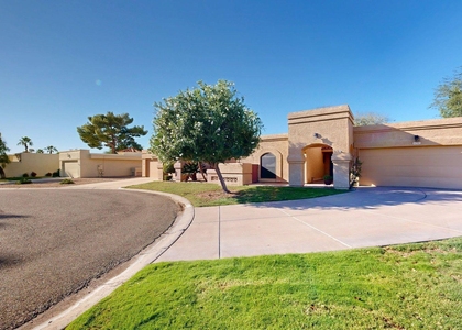 6240 E Kelton Lane - Photo 1