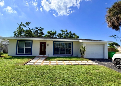 2551 Nw 98th Avenue - Photo 1