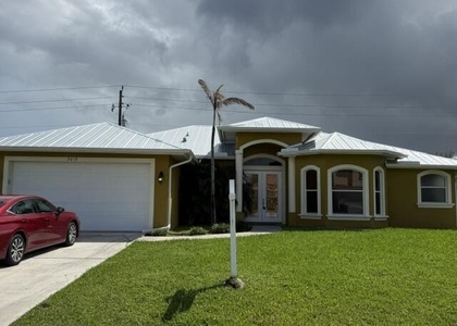 3019 Se Wake Road - Photo 1