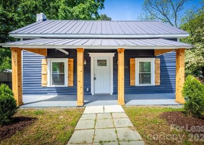 19513 Meridian Street - Photo 1