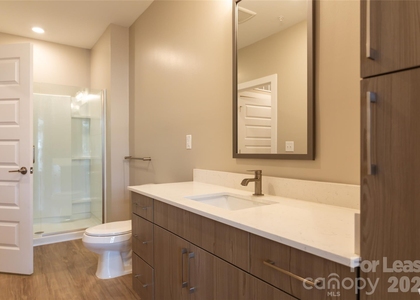 222 S Main Street - Photo 1