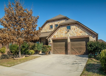1008 Hoxton Lane - Photo 1
