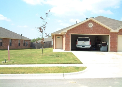 952 Sylvia Street - Photo 1