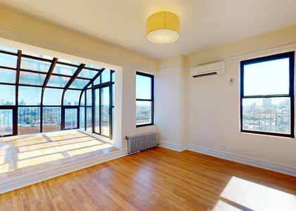 Second Avenue - Photo 1