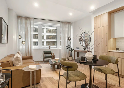 180 Pearl St 10005 - Photo 1