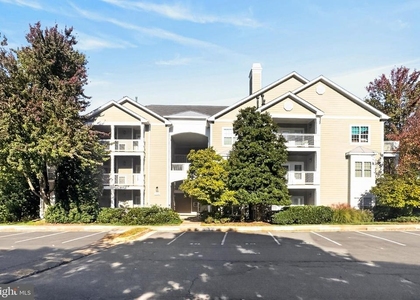 1704 Lake Shore Crest Drive - Photo 1