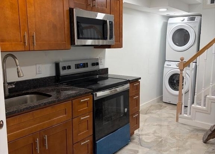 1043 S 6th Street - Photo 1