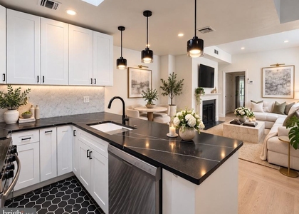 1503 Green Street - Photo 1