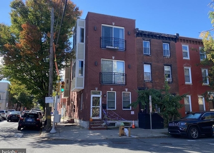 2100 Christian Street - Photo 1