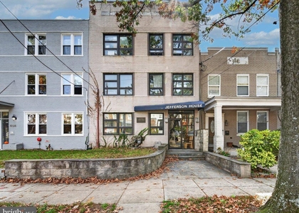 610 Jefferson Street Nw - Photo 1