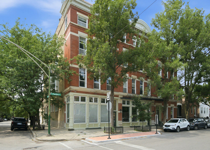 1528 N Paulina Street - Photo 1