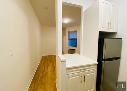 East 83 Street - Photo 1