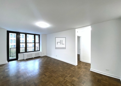 East 35th Street - Photo 1