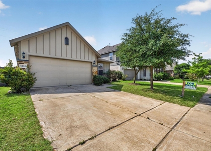 5202 Rue Dela Croix Drive - Photo 1
