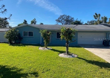 10940 Dorothy Lane - Photo 1
