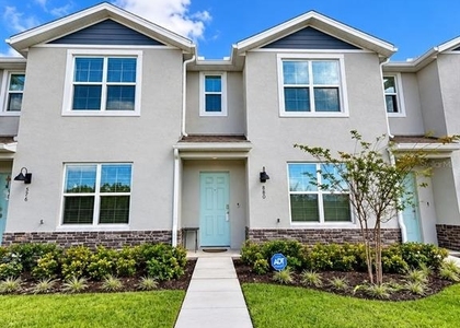 580 Preston Cove Drive - Photo 1