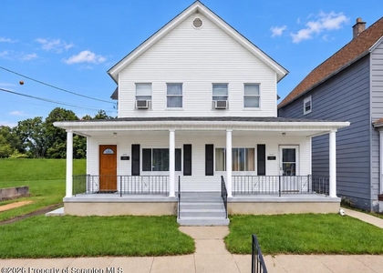 1417-1419 Gardner Avenue - Photo 1