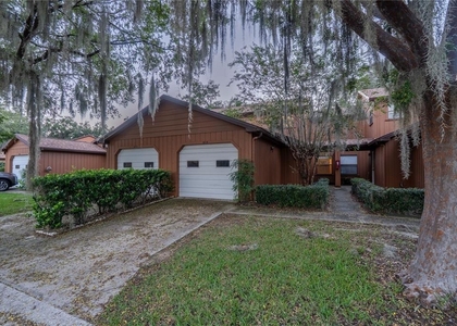 2701 Ne 10th Street - Photo 1