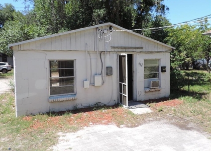 505 E Virginia Avenue - Photo 1