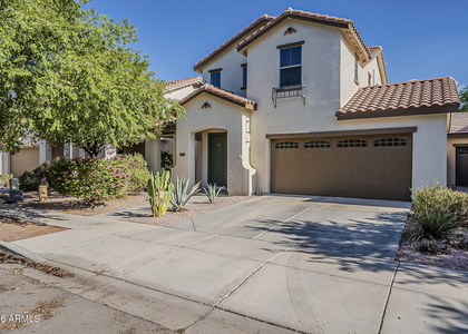 3509 E Oakland Street - Photo 1