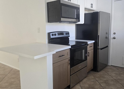 7006 S 45th Street - Photo 1