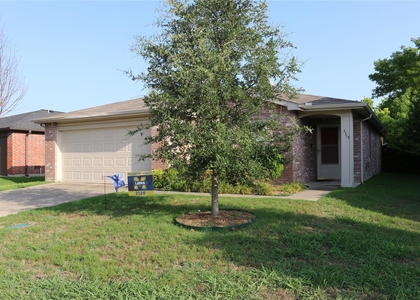 3119 Legend Drive - Photo 1