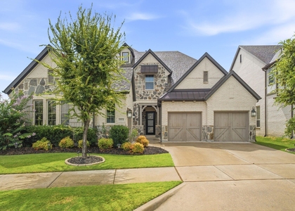 1014 Devonshire Drive - Photo 1