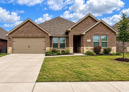 147 Mapleoak Drive - Photo 1