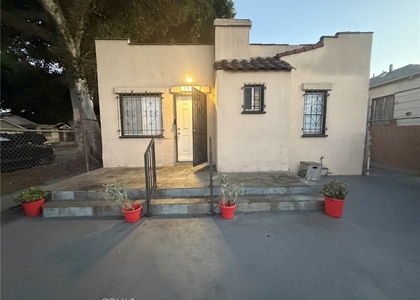 1500 W 60th Street - Photo 1