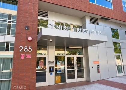 285 W 6th Street - Photo 1