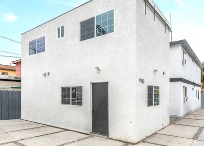 928 E 57th - Photo 1