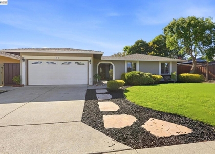 25 Tareyton Ct - Photo 1