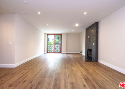 1929 Selby Avenue - Photo 1