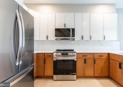 2406 N 3rd Street - Photo 1