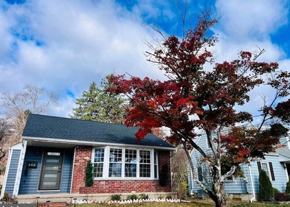 398 Franklin Avenue - Photo 1