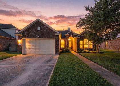293 W Bend Drive - Photo 1
