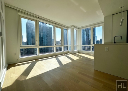 West 38th Street - Photo 1