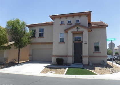 127 Manor House Avenue - Photo 1