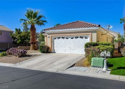 222 Hickory Heights - Photo 1