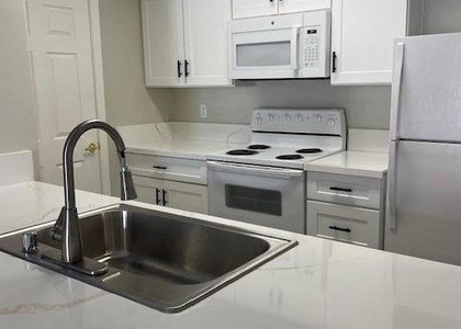 8000 Badura Avenue - Photo 1