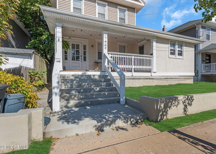 1409 Bangs Avenue - Photo 1