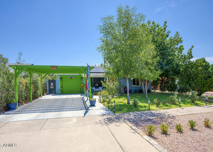 1817 N 21st Street - Photo 1