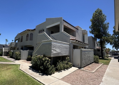 850 S River Drive - Photo 1