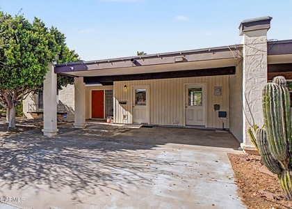 1988 E Oxford Drive - Photo 1