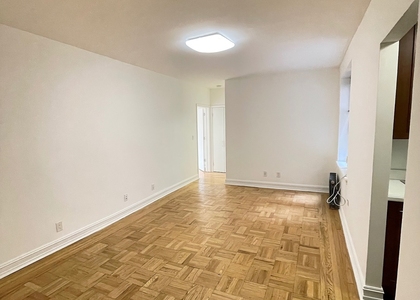West 79 Street - Photo 1