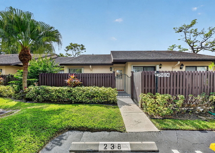 604 Sea Pine Way - Photo 1